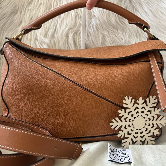 Loewe Edge Puzzle Bag, Large, Tan, with Dust Bag - Picture 1 of 15